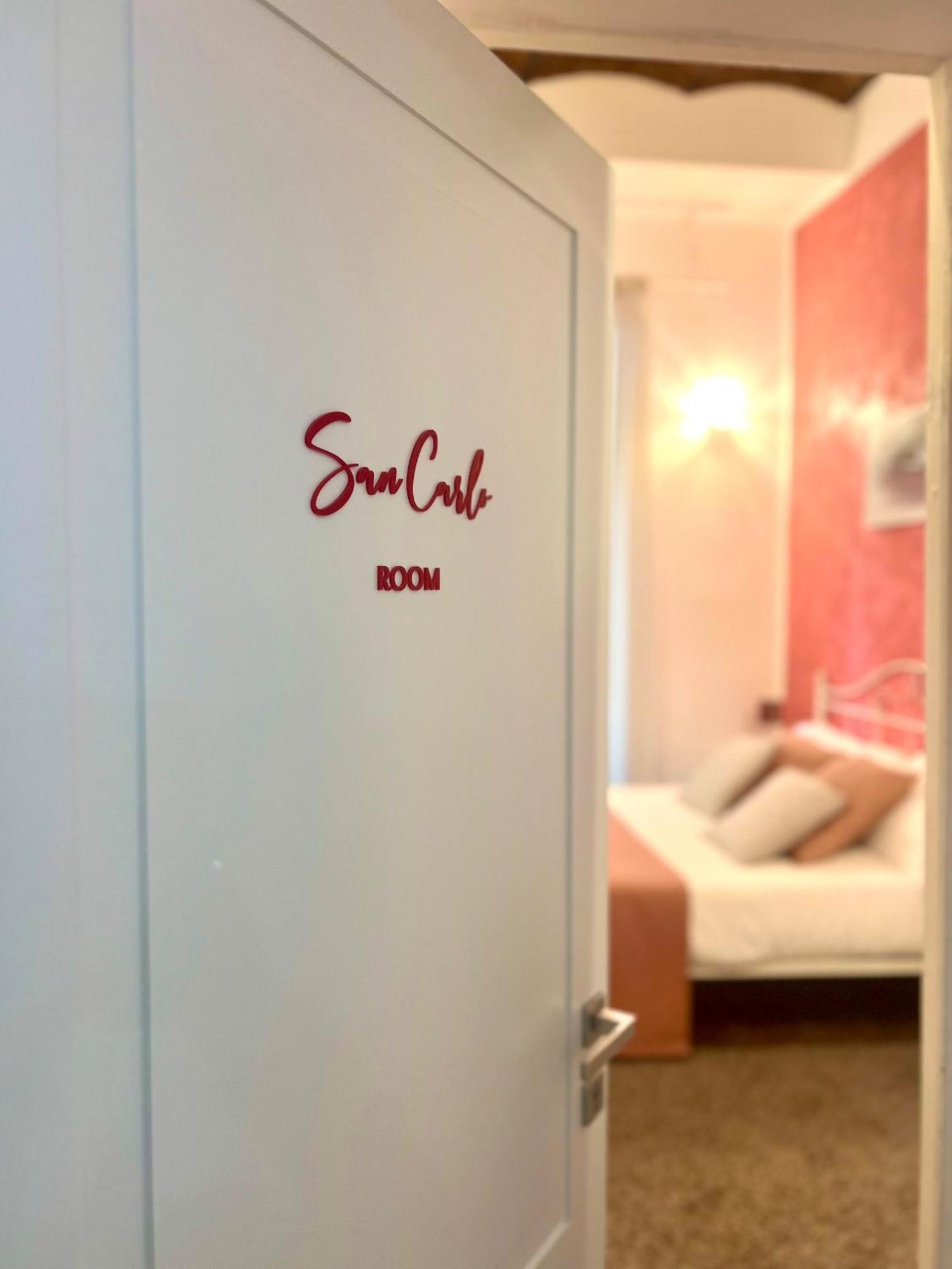 Suite Scarlatti เนเปิลส์ ภายนอก รูปภาพ